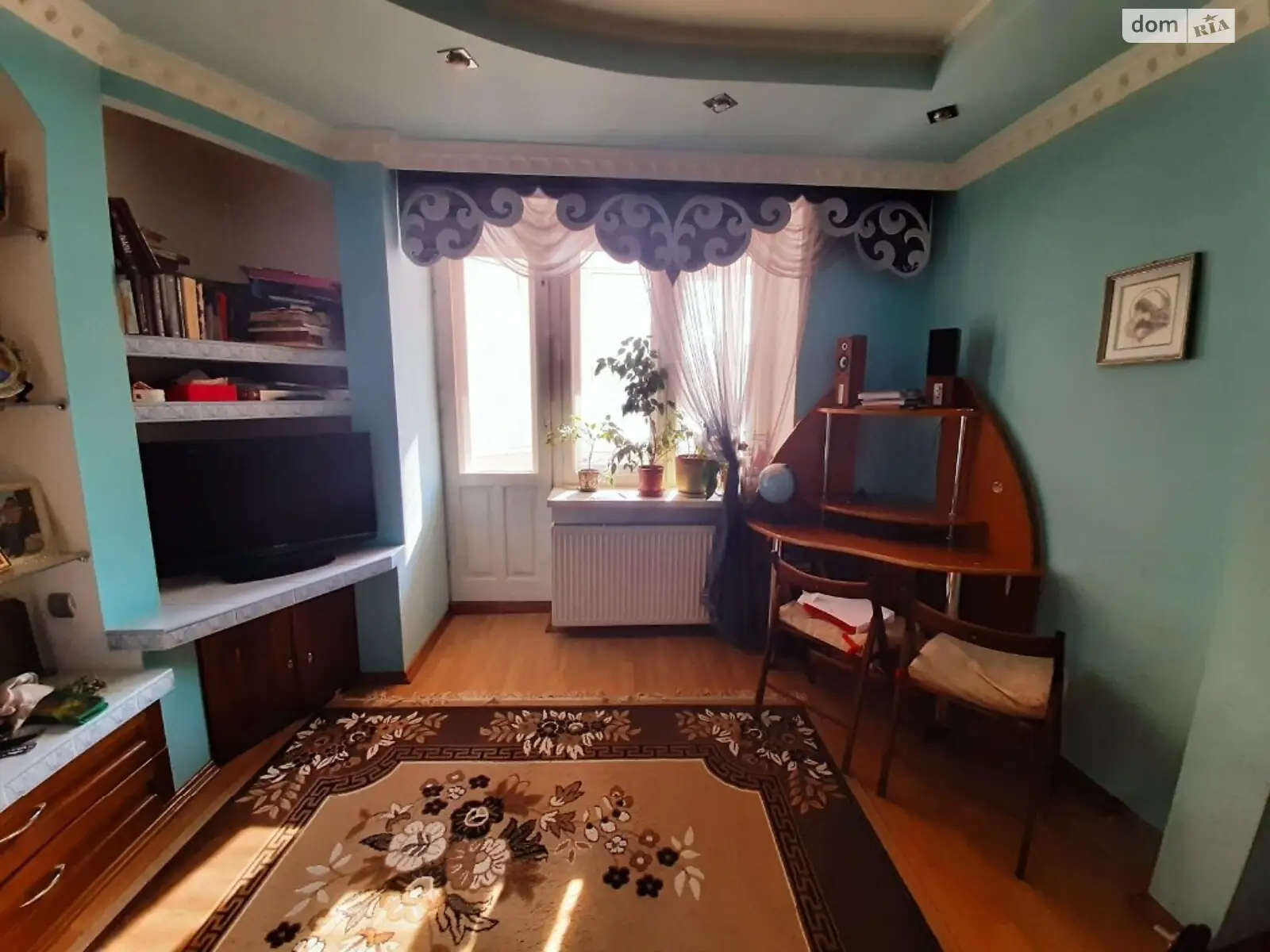 2-комнатная квартира 65 кв. м в Тернополе, ул. Черновецкая - фото 1
