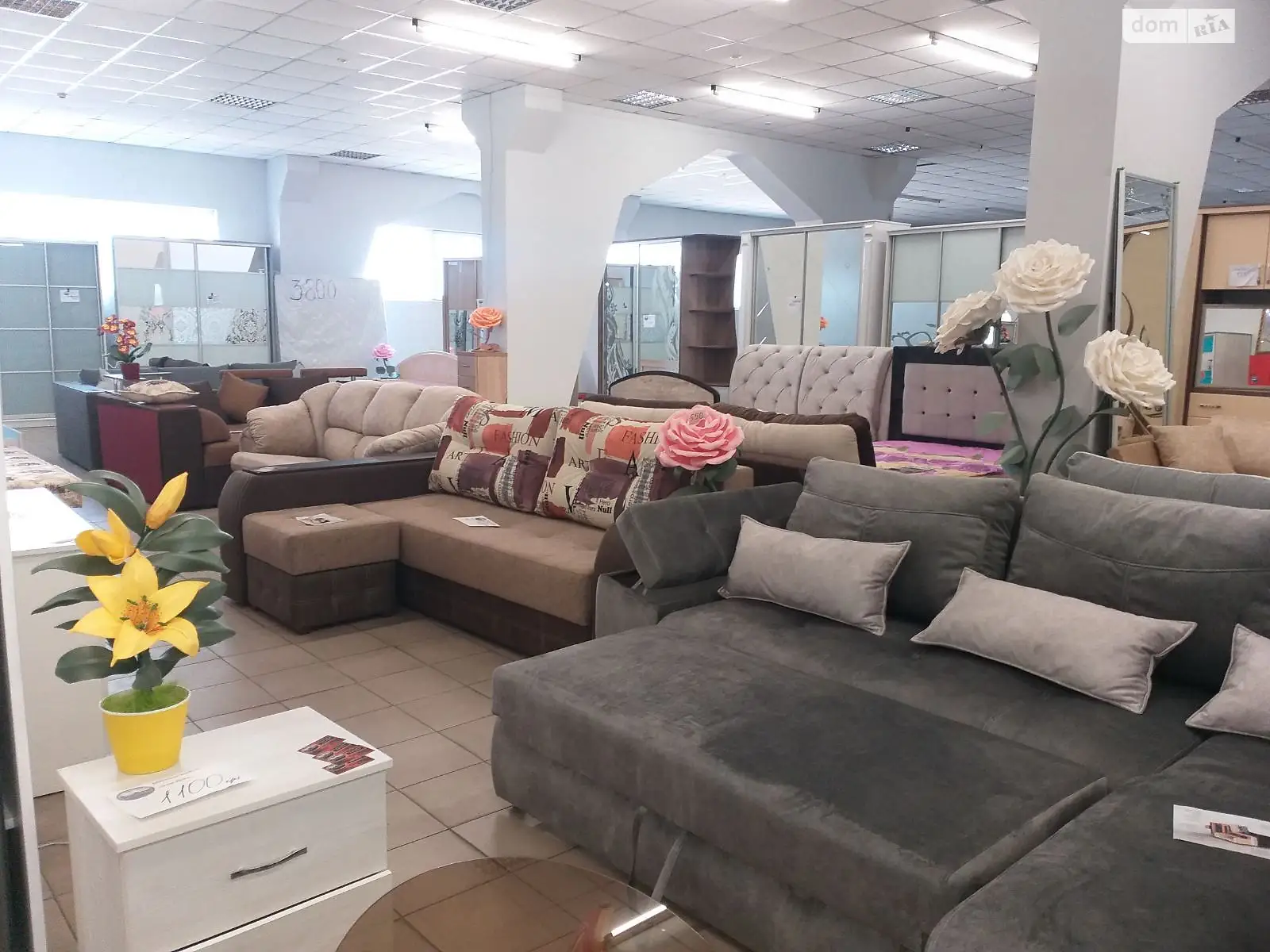 Здається в оренду офіс 2830 кв. м в бізнес-центрі, цена: 155650 грн - фото 1