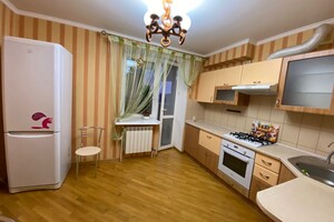 Довгострокова оренда квартири, Вінниця, р‑н. Поділля, Зодчих вулиця