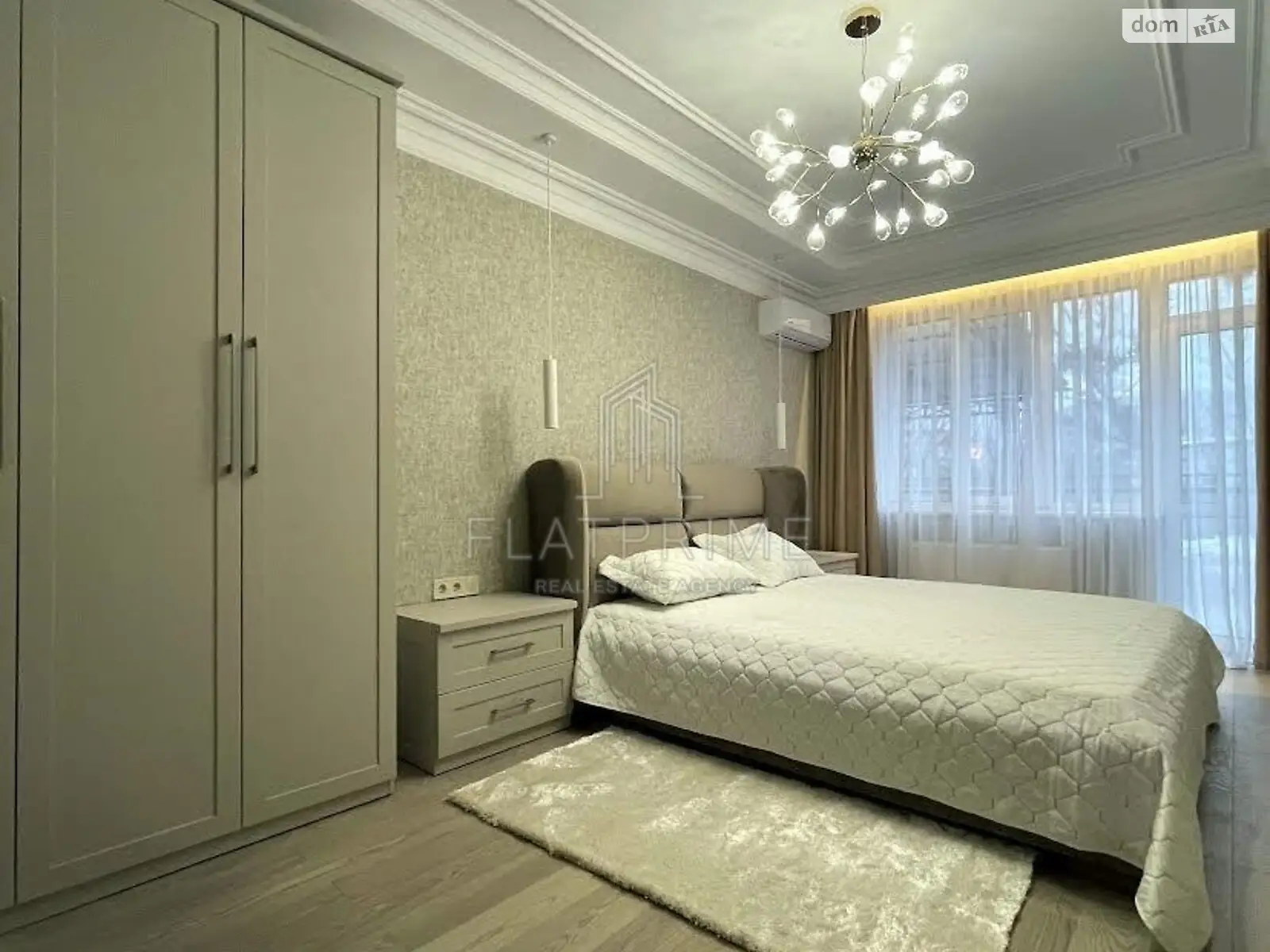Продается 3-комнатная квартира 142 кв. м в Киеве, просп. Берестейский(Победы), 5В - фото 1