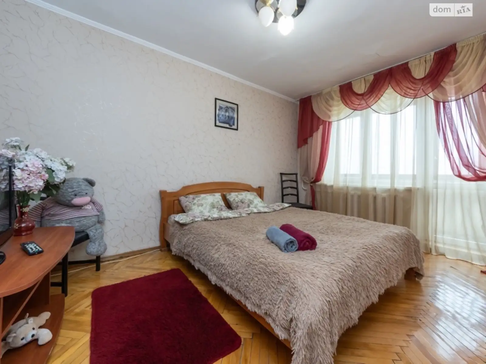 Сдается в аренду 1-комнатная квартира в Киеве, ул. Иорданская, 22Б
