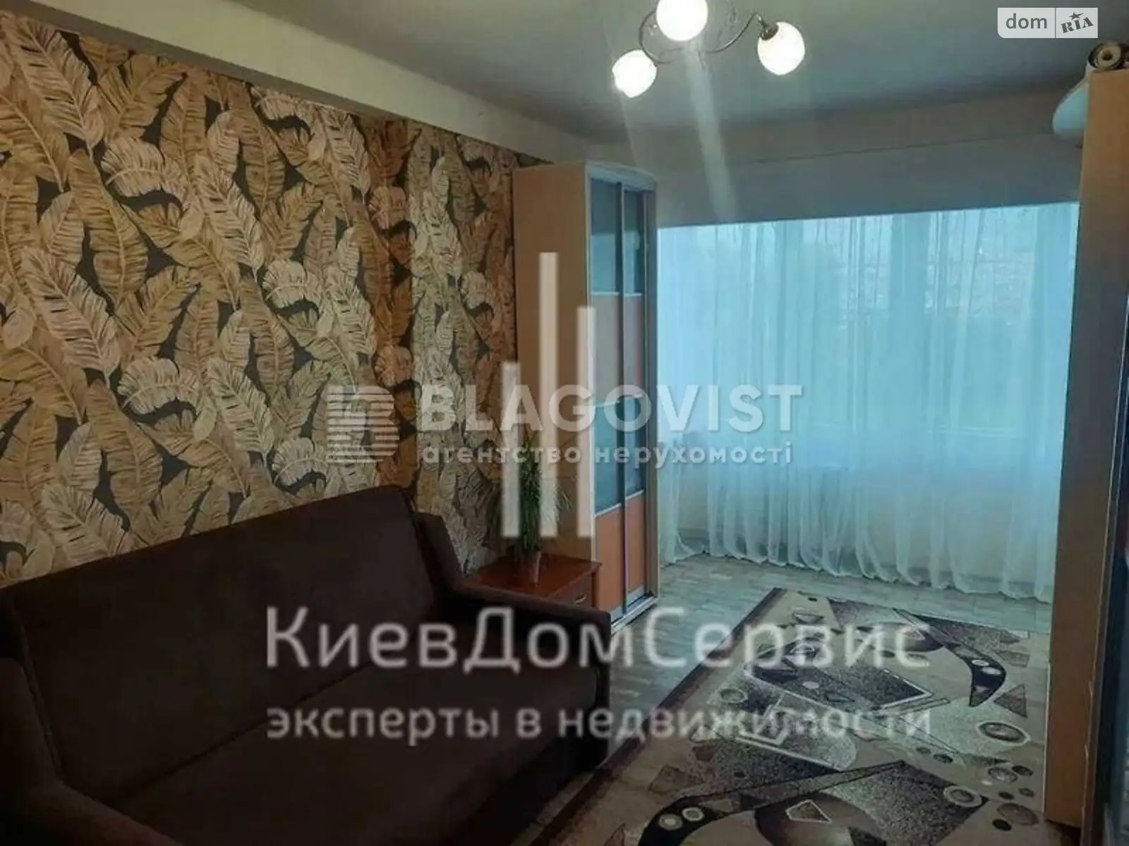 Продается 3-комнатная квартира 59 кв. м в Киеве, ул. Васильевская, 8