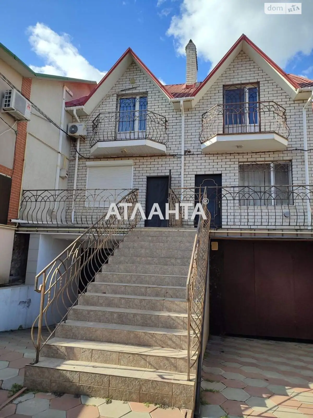 Продается дом на 2 этажа 80 кв. м с террасой, цена: 87000 $ - фото 1