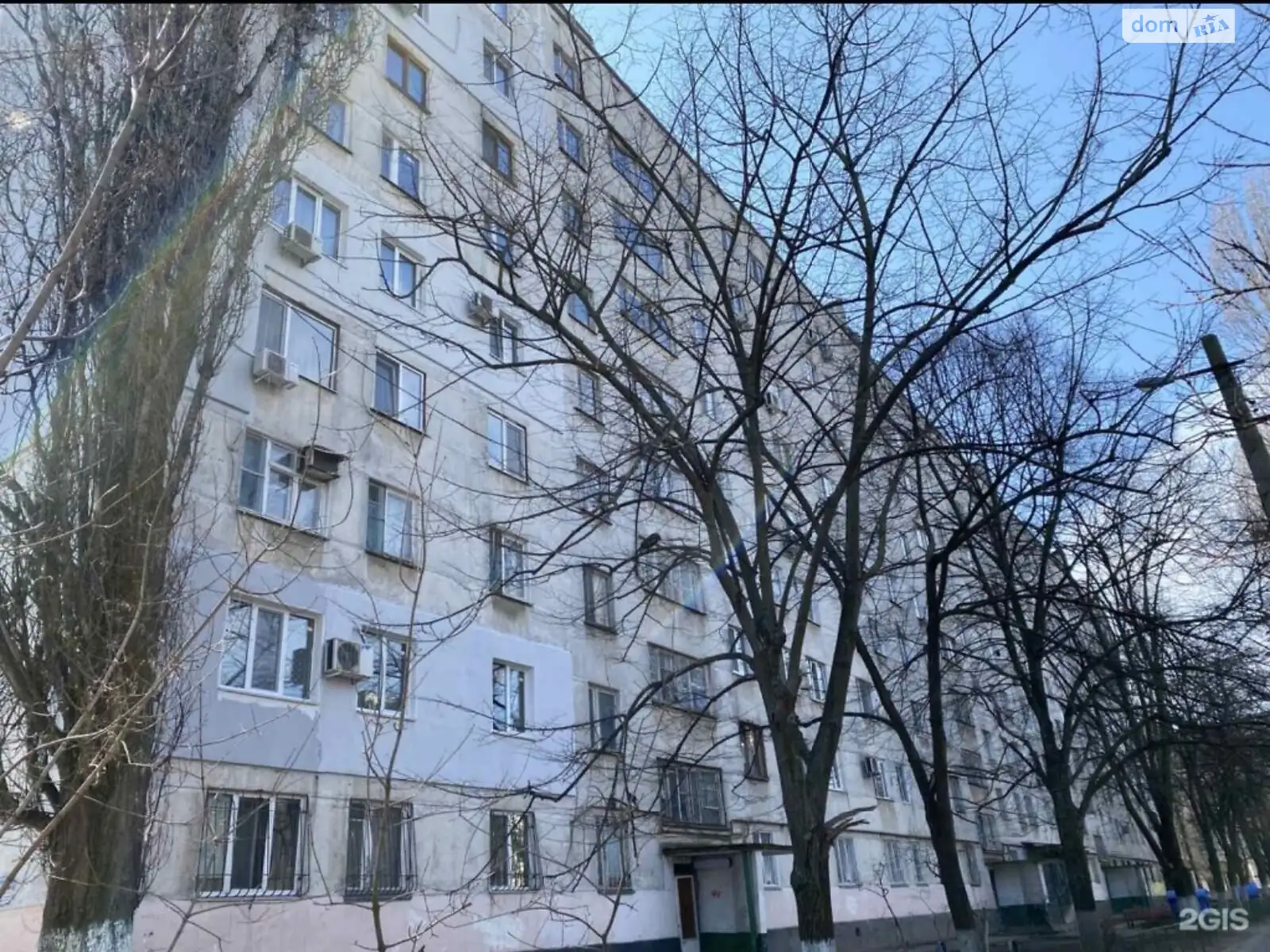 Продається 2-кімнатна квартира 45 кв. м у Одесі, вул. Академіка Корольова, 35