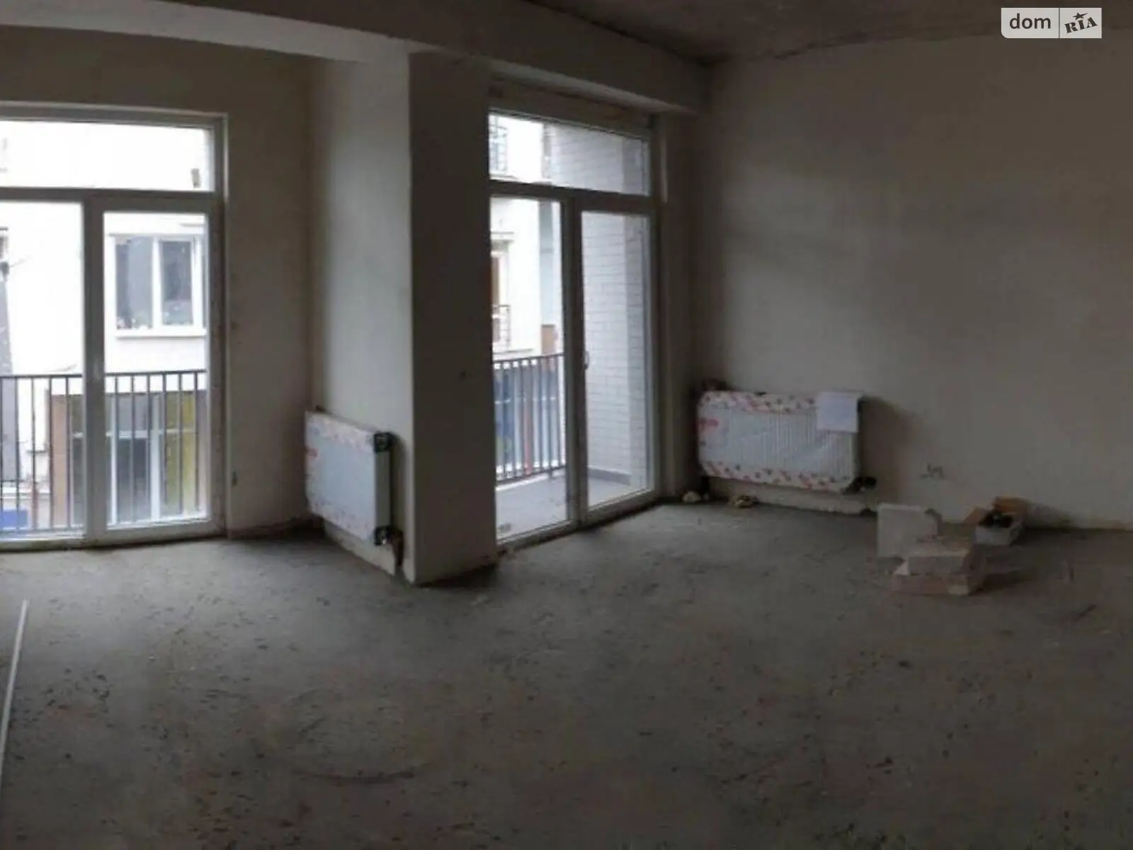 Продается 2-комнатная квартира 78 кв. м в Ужгороде - фото 2