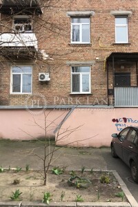 Продается 1-комнатная квартира 90 кв. м в Киеве, бул. Ярослава Гашека