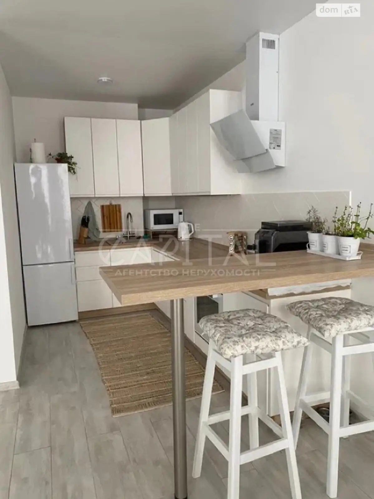 Продается 3-комнатная квартира 81 кв. м в Киеве, ул. Регенераторная - фото 1