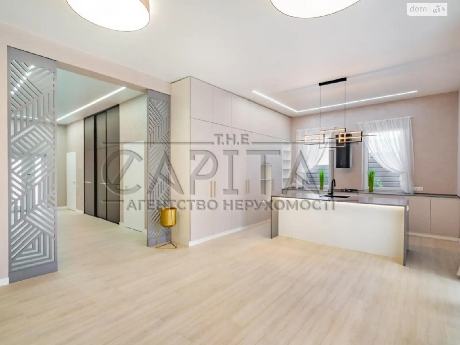 Продається одноповерховий будинок 140 кв. м з балконом, цена: 328000 $ - фото 1