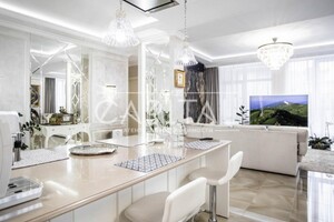 Довгострокова оренда квартири, Київ, р‑н. Печерський, Драгомирова вулиця, буд. 15