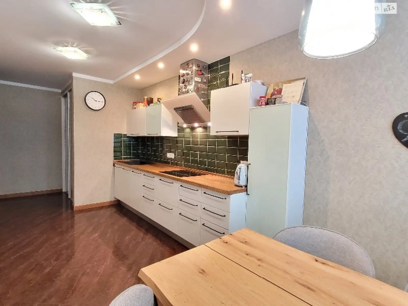 Продается 3-комнатная квартира 109 кв. м в Киеве, просп. Лобановського(Краснозвездного), 4Б - фото 1