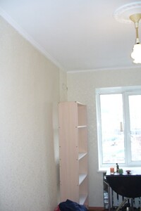 Продается комната 70 кв. м в Киеве, цена: 14000 $