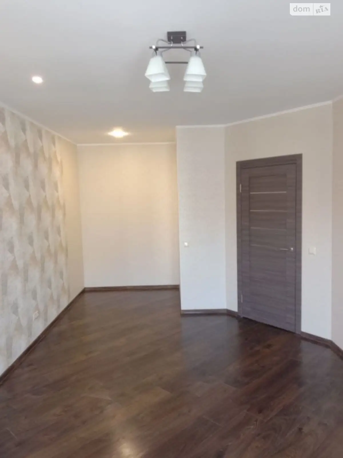 Продается 1-комнатная квартира 44.6 кв. м в Хмельницком, ул. Кармелюка, 3 - фото 1