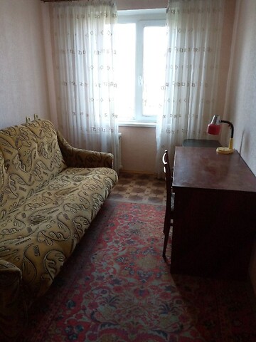 Здається в оренду кімната 48 кв. м у Києві, цена: 3999 грн