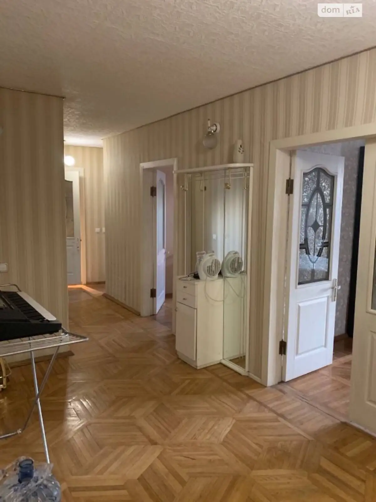 Продается 3-комнатная квартира 80 кв. м в Днепре, ул. Европейская, 2 - фото 1