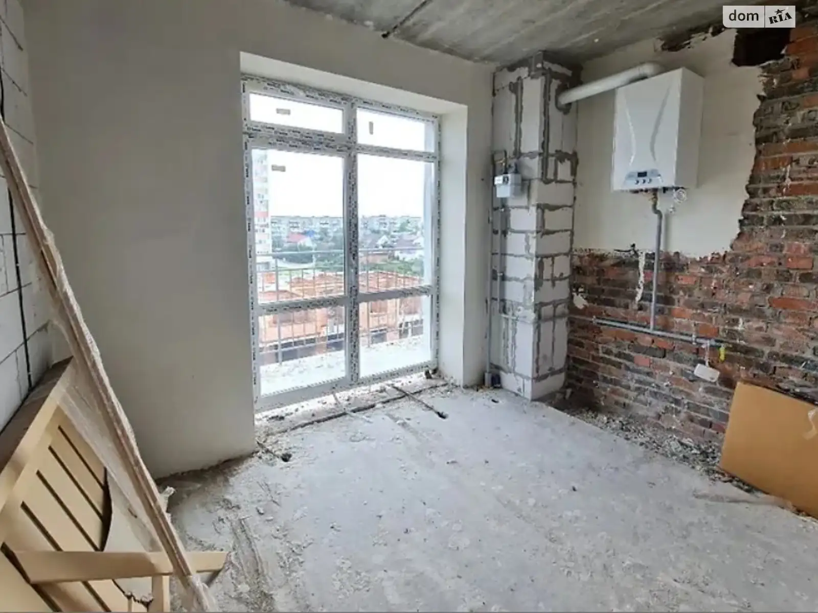 Продается 2-комнатная квартира 67 кв. м в Хмельницком, цена: 33000 $