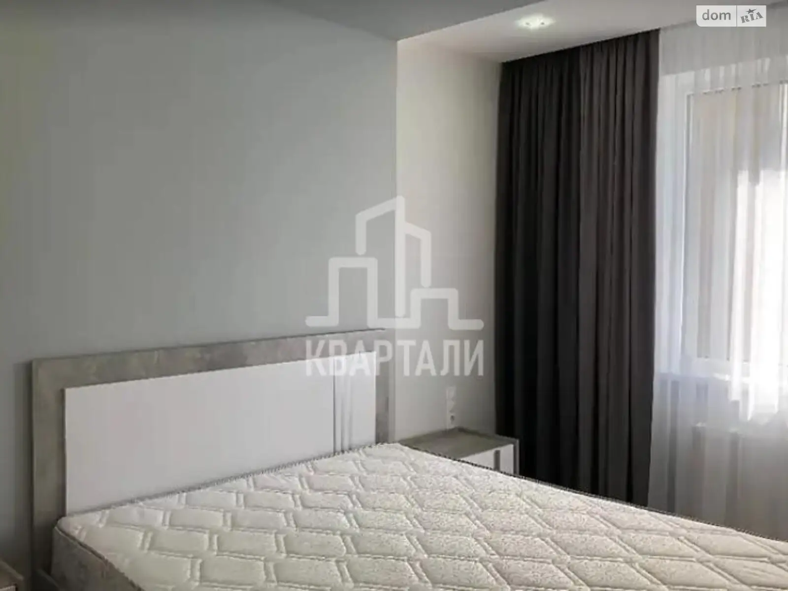 Продается 3-комнатная квартира 88 кв. м в Киеве, ул. Львовская, 15 - фото 1