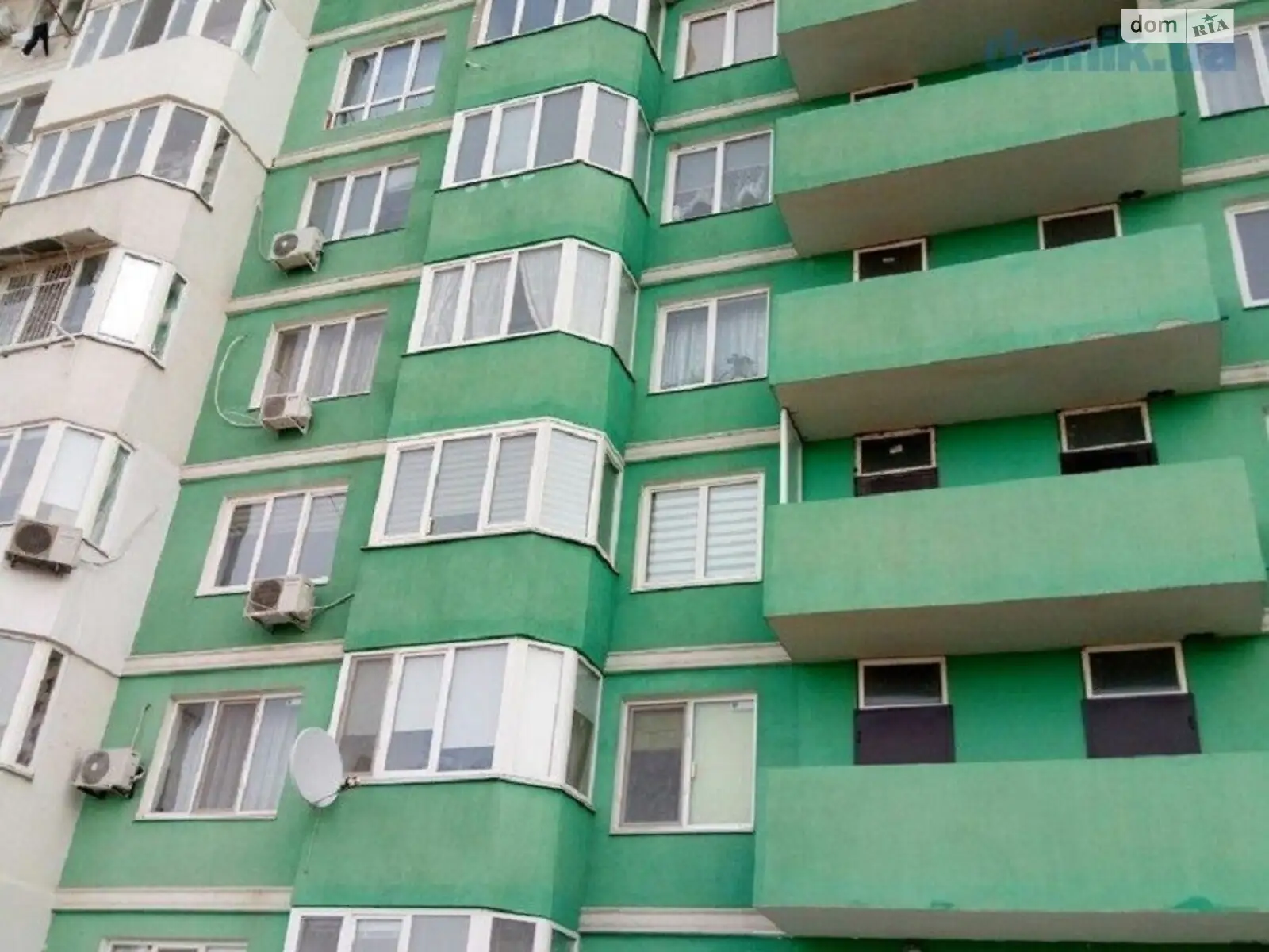 Продається 2-кімнатна квартира 81 кв. м у Одесі, вул. Владислава Бувалкіна(Генерала Бочарова)