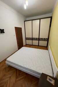 Довгострокова оренда квартири, Львів, р‑н. Галицький, Пекарська вулиця, буд. 16