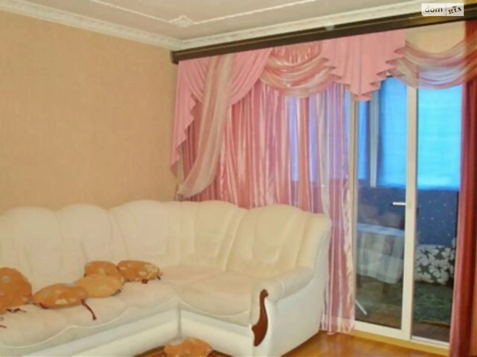 Продається 3-кімнатна квартира 87 кв. м у Одесі, вул. Балківська