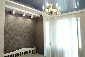 Продается 3-комнатная квартира 89 кв. м в Чернигове, ул. Жабинского