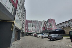 Продається 3-кімнатна квартира 93 кв. м у Хмельницькому, Львівське шосе