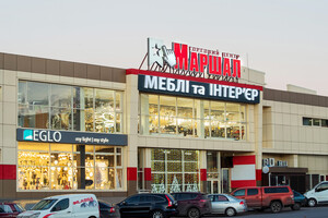 Сдается в аренду помещения свободного назначения 100 кв. м в 3-этажном здании, цена: 13500 грн