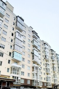 Продається 2-кімнатна квартира 80 кв. м у Чернігові, вул. Стрілецька
