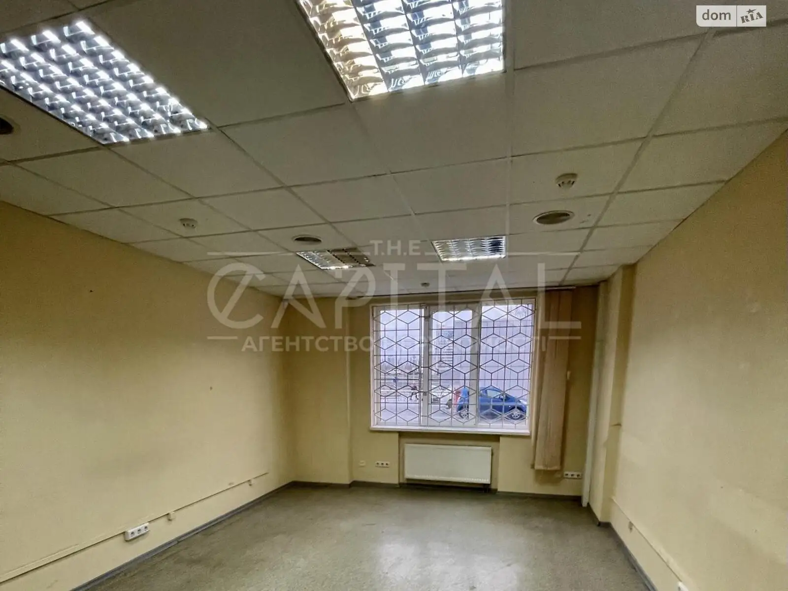 Сдается в аренду офис 1255 кв. м в бизнес-центре, цена: 3765 $ - фото 1