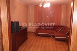 Продается 2-комнатная квартира 54 кв. м в Киеве, ул. Александра Довженко