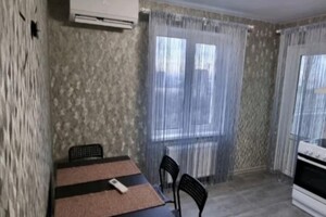 Сдается в аренду 3-комнатная квартира 75 кв. м в Киево-Святошинске, ул. Пригородная