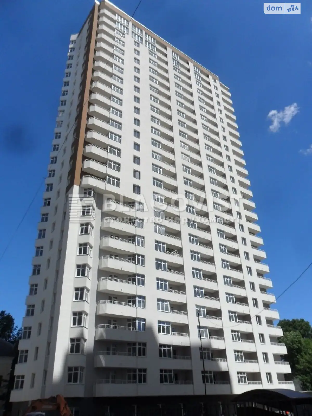 Продается 2-комнатная квартира 58 кв. м в Киеве, ул. Освиты, 16