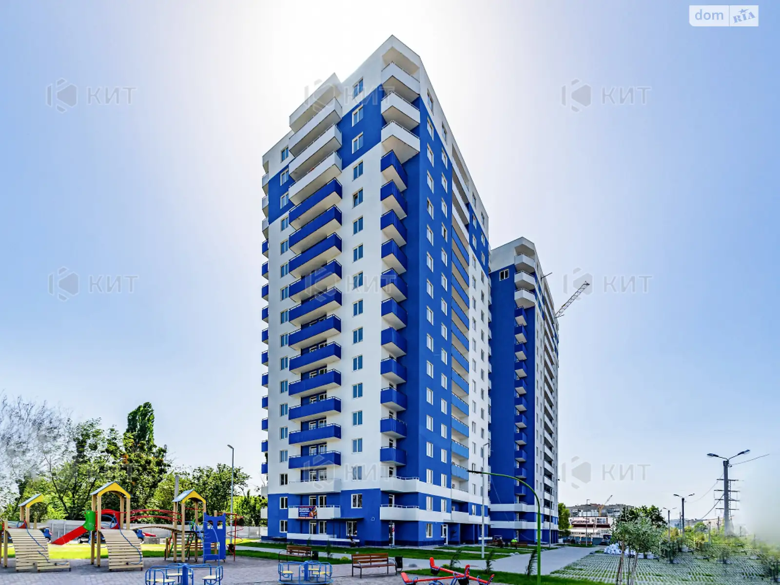 Продается 1-комнатная квартира 49 кв. м в Харькове, ул. Зерновая, 47 - фото 1