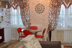 Продается 3-комнатная квартира 65 кв. м в Сумах, ул. Герасима Кондратьева