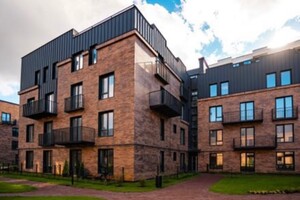 Продаж квартири, Івано-Франківська, Крихівці, 24 Серпня вулиця