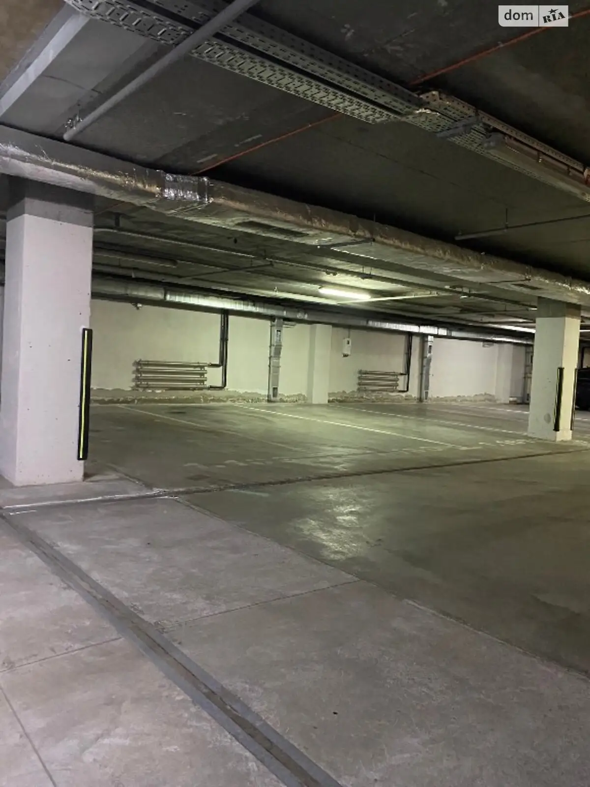 Продается подземный паркинг под легковое авто на 15.3 кв. м - фото 3
