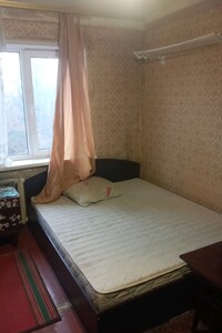 Сдается в аренду комната 52 кв. м в Киеве, цена: 2000 грн