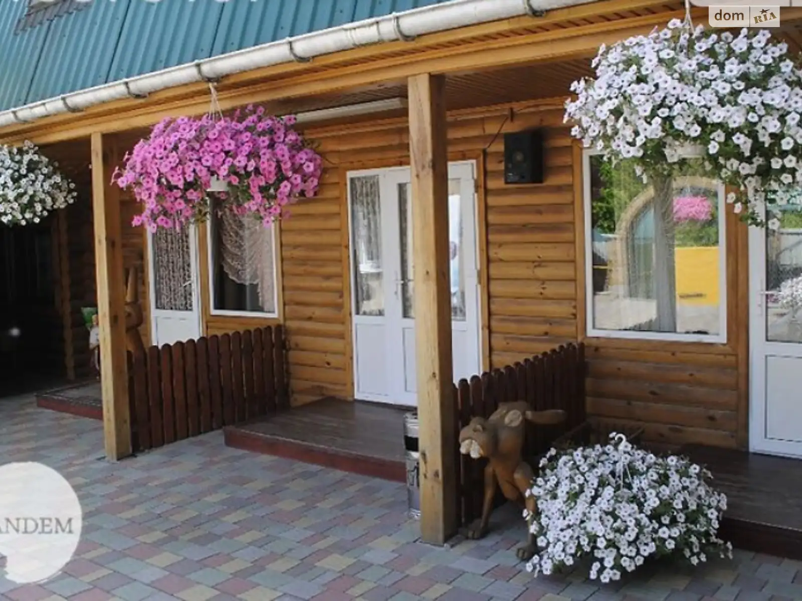 Продается объект сферы услуг 2500 кв. м в 2-этажном здании, цена: 700000 $ - фото 1