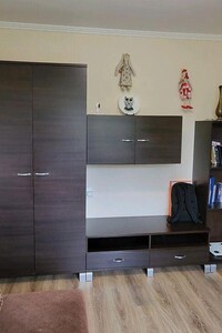 Продается 4-комнатная квартира 85 кв. м в Киеве, просп. Лесной