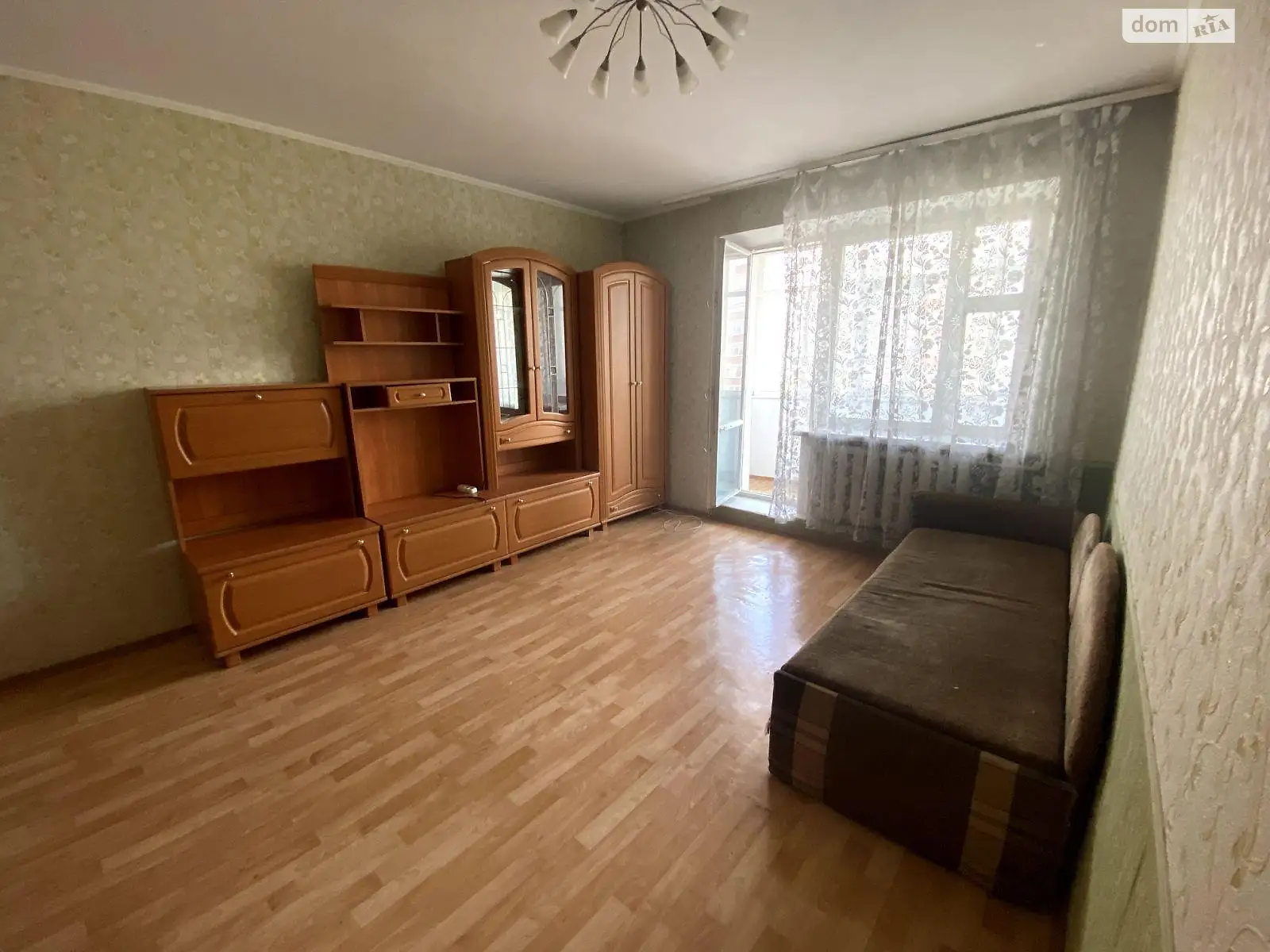 Продается 1-комнатная квартира 38 кв. м в Хмельницком, ул. Подольская