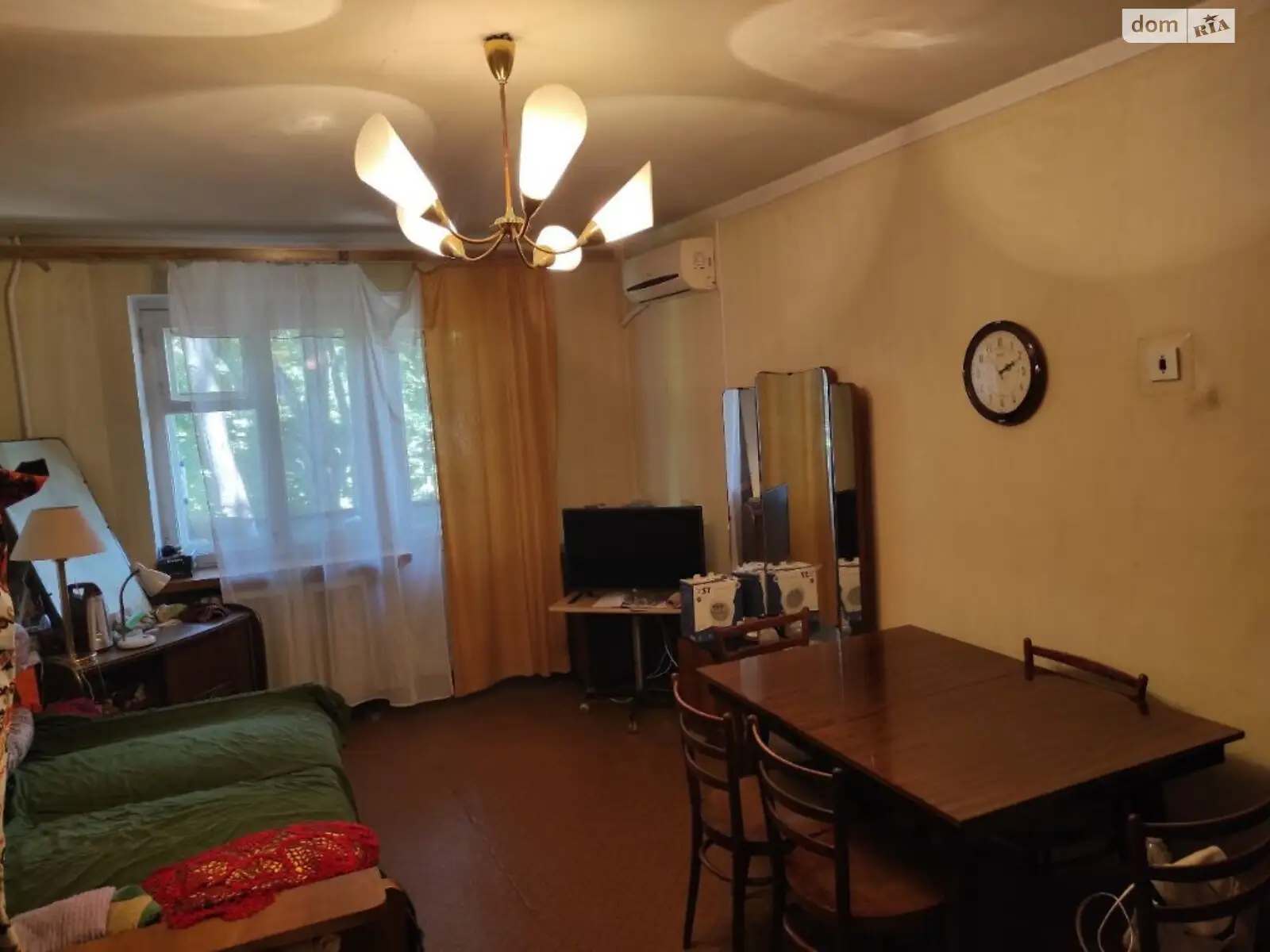 Продается 1-комнатная квартира 35 кв. м в Одессе, ул. Космонавта Комарова - фото 1