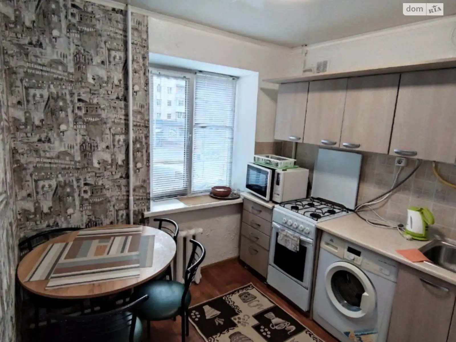 Сдается в аренду 2-комнатная квартира 47 кв. м в Ровно, просп. Мира - фото 1