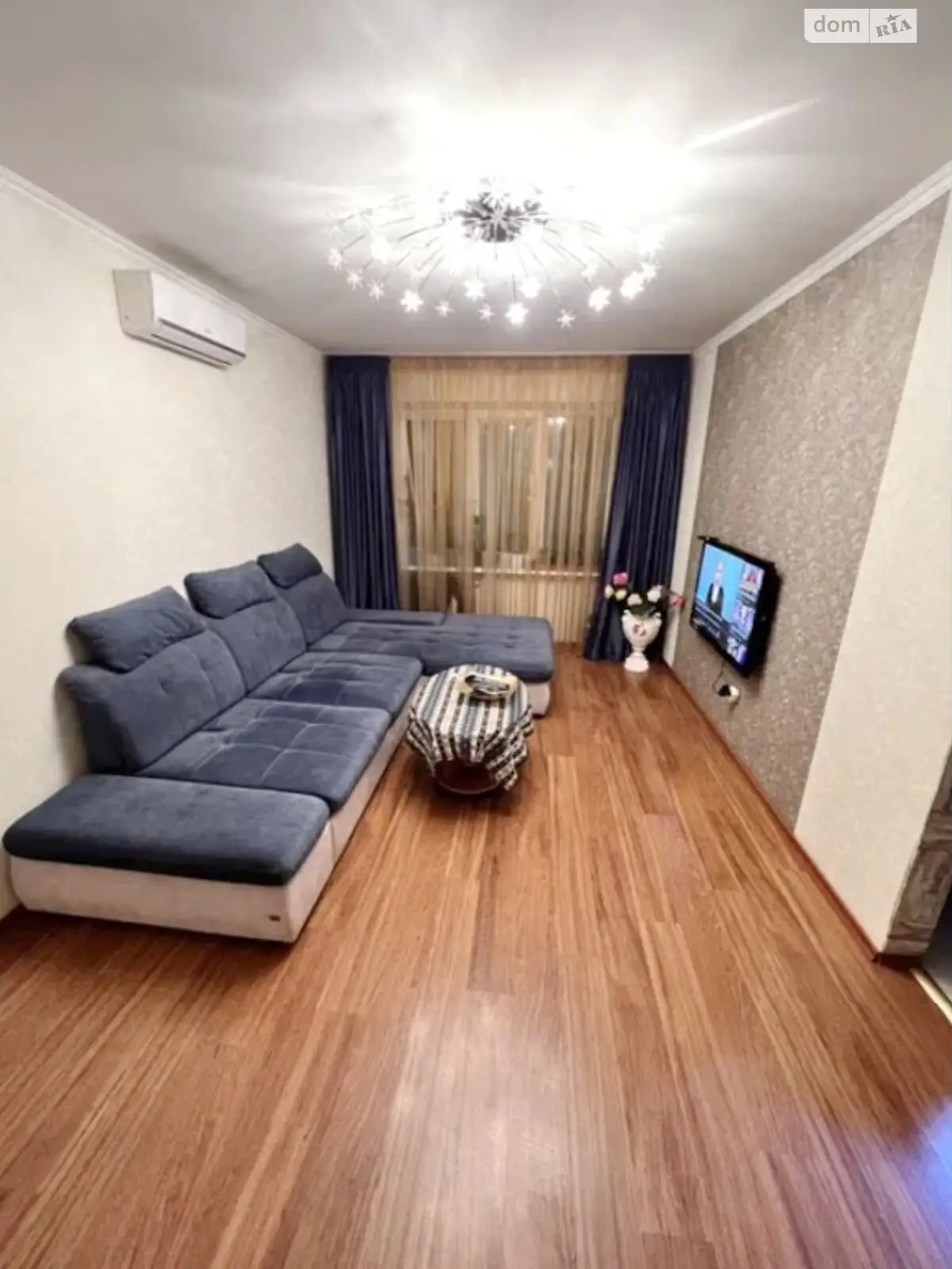 Продается 3-комнатная квартира 63 кв. м в Одессе, ул. Академика Вильямса, 83