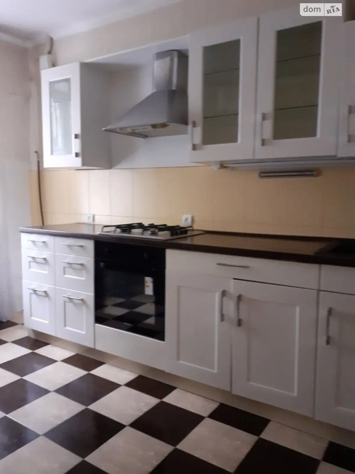 Продается 4-комнатная квартира 76 кв. м в Одессе, ул. Владислава Бувалкина(Генерала Бочарова) - фото 1