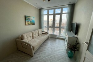 Продается 1-комнатная квартира 39.1 кв. м в Одессе, проспект Гагаріна