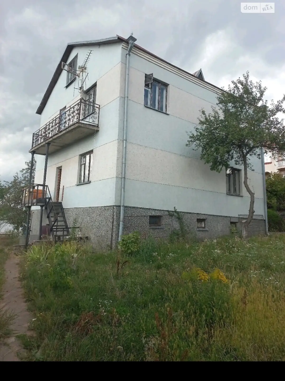 Продається будинок 2 поверховий 290 кв. м з каміном, цена: 65000 $