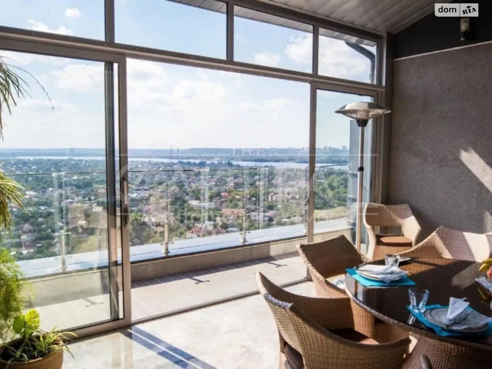 Продается 5-комнатная квартира 416 кв. м в Киеве, ул. Завальная - фото 1