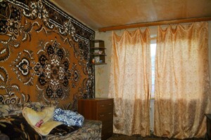 Продажа комнаты, Чернигов, р‑н. КСК, Мазепы Ивана улица, дом 68Б