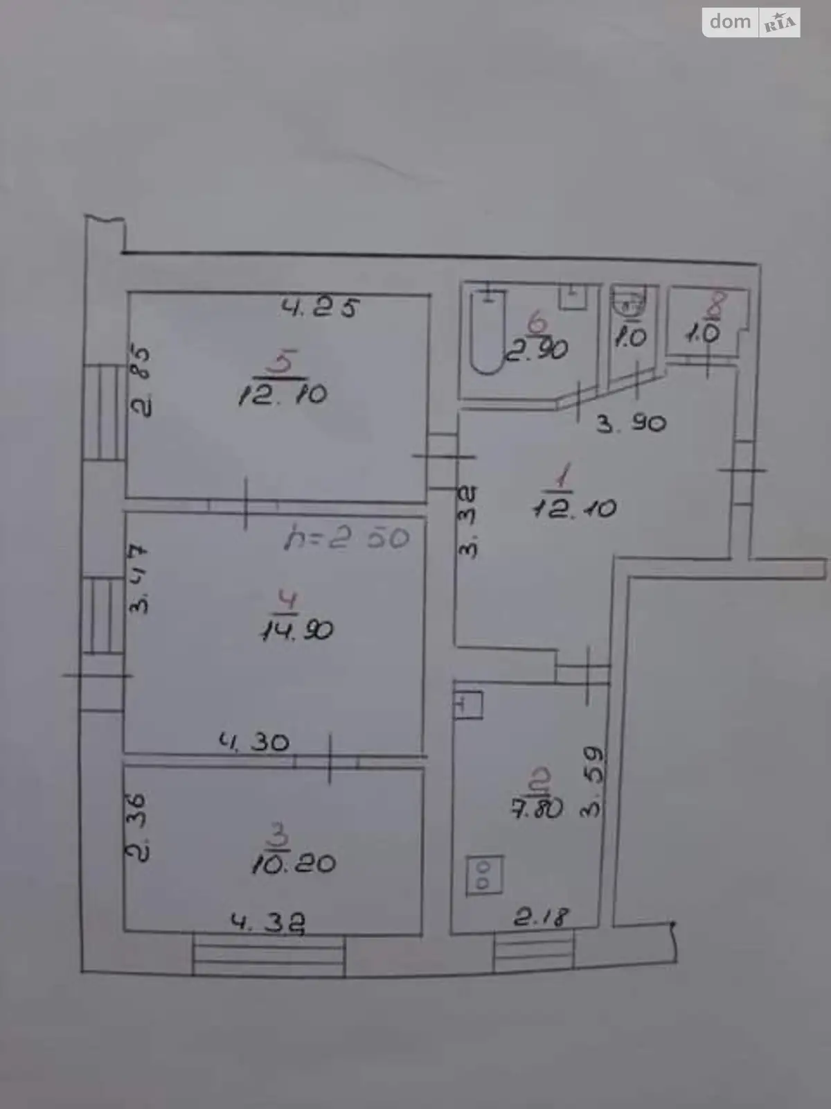 Продається 3-кімнатна квартира 64 кв. м у Хмельницькому, вул. Зарічанська