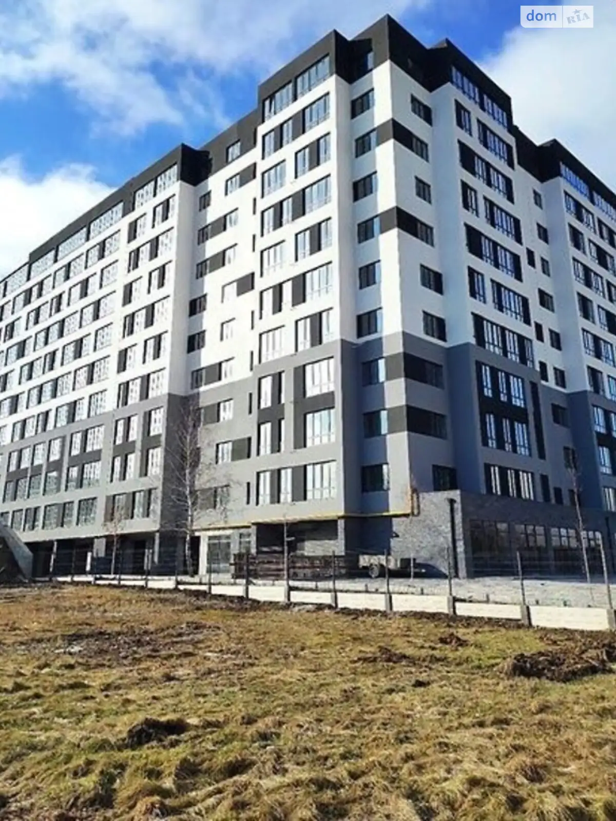 Продается 1-комнатная квартира 45 кв. м в Хмельницком, вул. Озерная