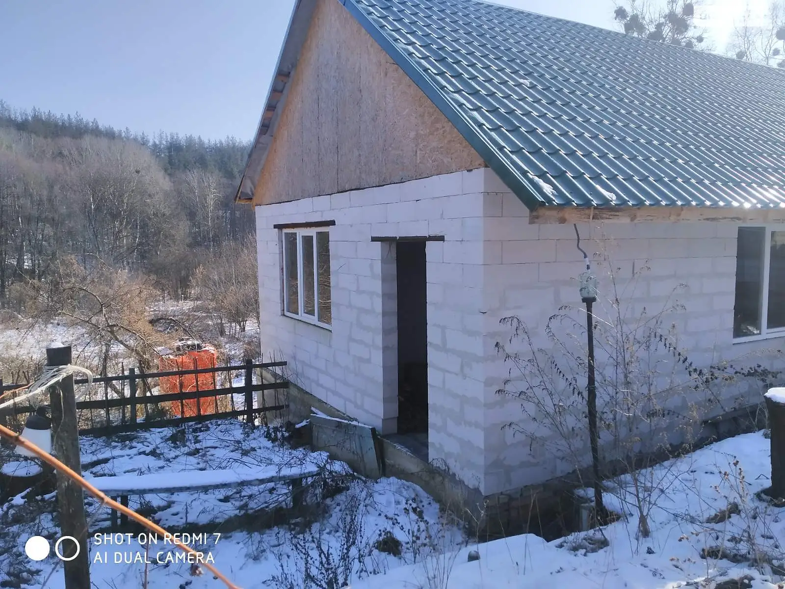 Продается одноэтажный дом 78 кв. м с камином, цена: 16200 $